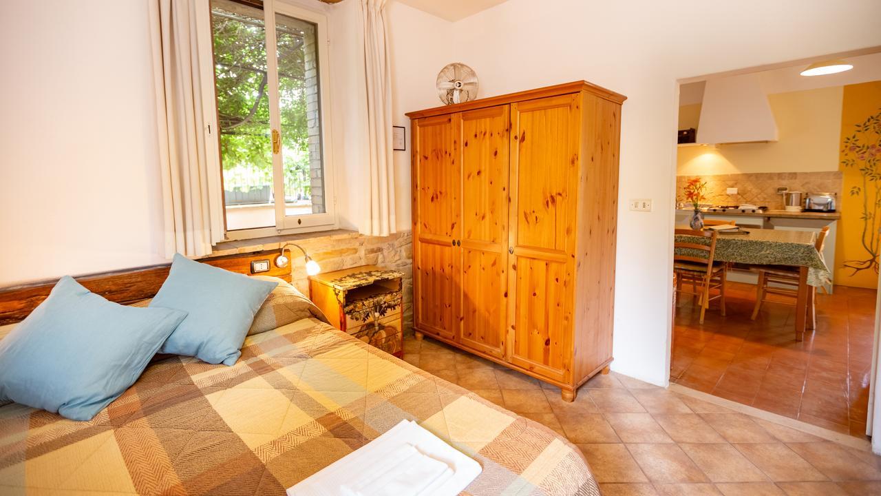 Santa Maria Lignano Casa Rosaゲストハウス エクステリア 写真